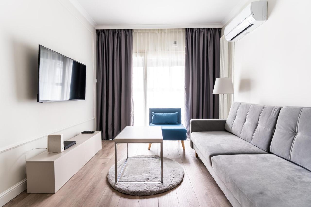 وارسو Apartament Mennica Residence - Chic Apartments المظهر الخارجي الصورة
